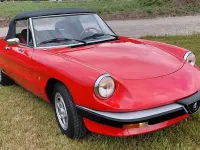 Gebraucht Alfa Romeo Spider 103 PS (75 kW) 1984 Rot Cabrio