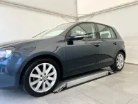 Gebraucht VW Golf VI Highline 122 PS (89 kW) 2009 Blau Kleinwagen