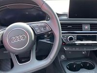 Gebraucht Audi A4 S-Line 190 PS (139 kW) 2019 Grau Kombi
