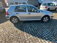 Gebraucht VW Golf IV 102 PS (75 kW) 2001 Silber Kleinwagen