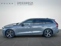 Gebraucht Volvo V60 Plus 455 PS (334 kW) 2023 Thunder grey / metallic Kombi