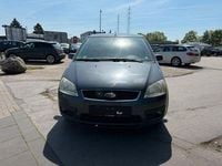Gebraucht Ford Focus Ghia 116 PS (85 kW) 2004 Grau Limousine