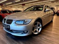 Gebraucht BMW 325 218 PS (160 kW) 2010 Silber Coupé