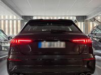 Gebraucht Audi S3 Premium 310 PS (228 kW) 2023 Schwarz Limousine