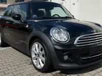 Gebraucht Mini Cooper 122 PS (89 kW) 2013 Midnight black metallic Kleinwagen