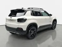 Gebraucht Jeep Avenger Overland 145 PS (106 kW) 2025 Weiß SUV