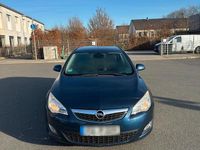 Gebraucht Opel Astra 100 PS (73 kW) 2012 Blau Kleinwagen
