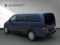 Gebraucht Mercedes EQV300 150 kW (204 PS) 2025 Sodalithblau met. Van / Kleinbus