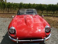 Second-hand Jaguar E-Type 265 CP (194 kW) 1968 Roșu Cabrio