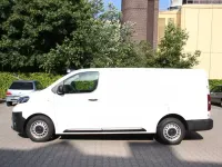 Gebraucht Toyota Proace 122 PS (89 kW) 2020 Weiß Van / Kleinbus
