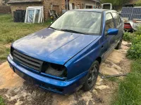 Brugt VW Vento 175 HK (128 kW) 1992 Blå Sedan