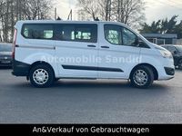 Gebraucht Ford Tourneo 105 PS (77 kW) 2017 Weiß Kombi