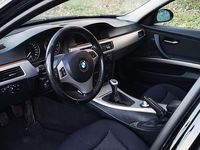 Gebraucht BMW 320 150 PS (110 kW) 2006 Schwarz Limousine