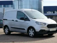 Gebraucht Ford Transit 75 PS (55 kW) 2023 Polar silber Van / Kleinbus