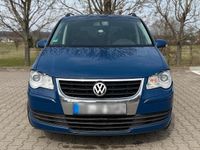 Gebraucht VW Touran 140 PS (102 kW) 2008 Blau Van / Kleinbus