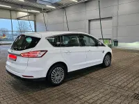 Gebraucht Ford S-MAX Titanium 150 PS (110 kW) 2018 Weiß Van / Kleinbus