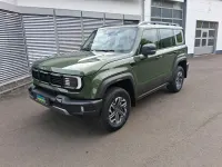 Neu Baic BJ40 234 PS (172 kW) 2026 Grün SUV