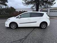 Gebraucht Toyota Verso Life 177 PS (130 kW) 2015 Weiß Van / Kleinbus