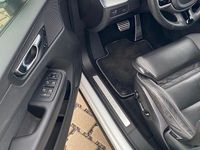Gebraucht Volvo XC60 R-Design 197 PS (144 kW) 2021 Weiß SUV