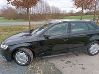 gebraucht Audi A3 e-tron S tronic Sportback- schwarz