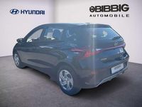 Neu Hyundai i20 Select 101 PS (74 kW) 2025 Phantom black Limousine