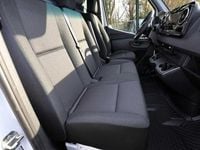 Gebraucht Mercedes Sprinter 190 PS (139 kW) 2025 Arktikweiß Van