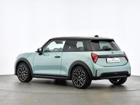 Gebraucht Mini Cooper Favoured 156 PS (114 kW) 2024 Grün Kleinwagen