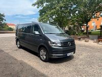 Second-hand VW Caravelle 204 CP (150 kW) 2017 Gri Van