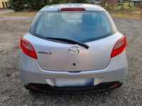 Gebraucht Mazda 2 Inclusive 75 PS (55 kW) 2010 Silber Kleinwagen