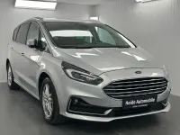 Używany Ford S-MAX Titanium 150 KM (110 kW) 2021 Srebrny Minivan