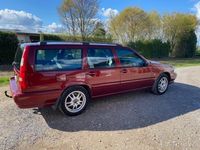 Gebraucht Volvo V70 140 PS (102 kW) 1999 Rot Kombi