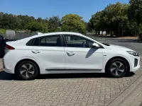 Gebraucht Hyundai Ioniq 105 PS (77 kW) 2019 Weiß Kleinwagen