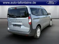 Gebraucht Ford Tourneo Courier Titanium 125 PS (91 kW) 2025 Solarsilber Van / Kleinbus