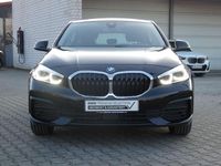 Gebraucht BMW 118 Advantage 136 PS (100 kW) 2023 Schwarz ii Kleinwagen