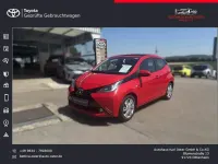Gebraucht Toyota Aygo X-wave 69 PS (50 kW) 2015 Rot Kleinwagen