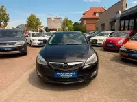 Gebraucht Opel Astra 120 PS (88 kW) 2011 Schwarz Limousine