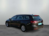 Gebraucht VW Passat Business 150 PS (110 kW) 2022 Mangangrau metallic Kombi