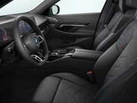 Gebraucht BMW 550e Comfort Edition 489 PS (359 kW) 2025 Blau Kombi