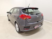 Gebraucht Kia Ceed Edition 7 99 PS (72 kW) 2016 Winchestergrau met. Kleinwagen