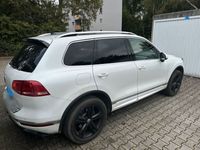 gebraucht VW Touareg Touareg3.0 V6 TDI 2 R-Line / SHZ / Luft / Garant.