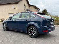 Usata Ford Focus 101 CV (74 kW) 2011 Blu Utilitaria