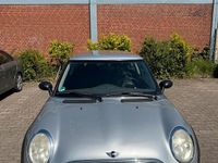 Usata Mini Cooper 90 CV (66 kW) 2004 Argento Utilitaria