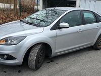 Gebraucht Ford Focus 115 PS (84 kW) 2009 Grau Limousine