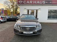Gebraucht Mercedes E300 Elegance 204 PS (150 kW) 2013 Grau Kombi