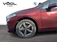 Gebraucht BMW 216 Active Tourer 122 PS (89 kW) 2023 Rot Van / Kleinbus