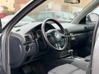 Gebraucht VW Passat 101 PS (74 kW) 2005 Grau Kombi