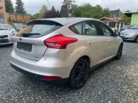 Usado Ford Focus Business Edition 125 CV (91 kW) 2015 Plateado Berlina