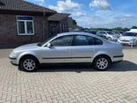 Gebraucht VW Passat Trendline 102 PS (75 kW) 2004 Silber Limousine