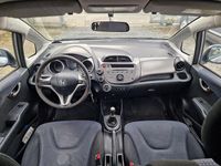 Gebraucht Honda Jazz Trend 90 PS (66 kW) 2009 Silber Kleinwagen