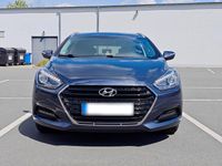 Gebraucht Hyundai i40 141 PS (103 kW) 2017 Blau Kombi